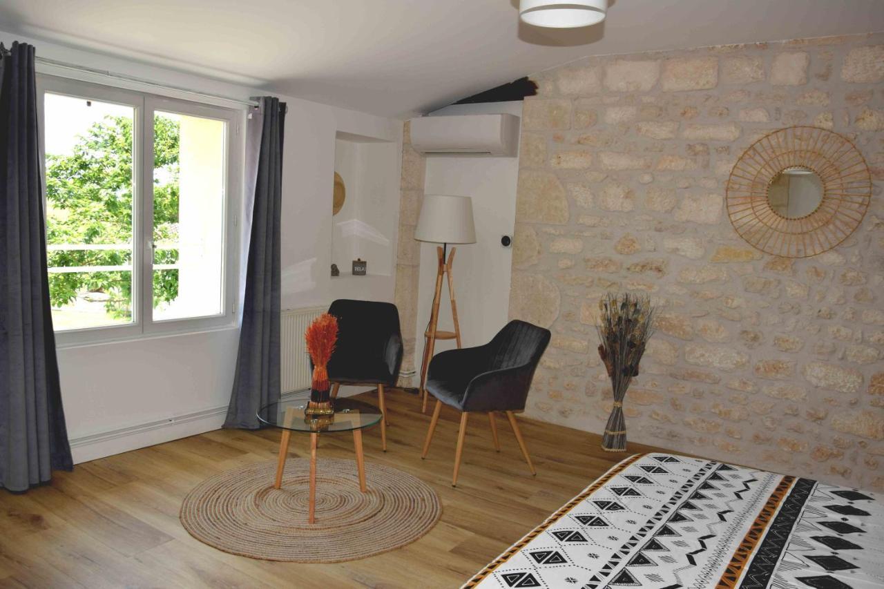 Chambres D'Hote Maeva Balanzac Exterior foto